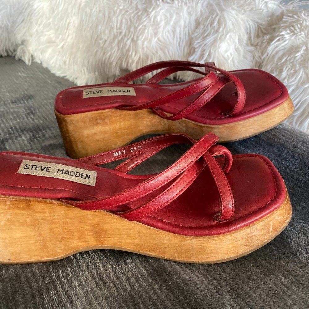 Steve Madden shoes | wedge sandals | size 5.5 US | red
